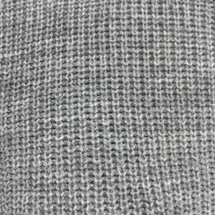 GUグレーセーターの画像