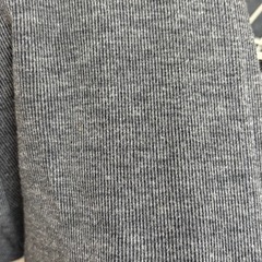 グレーロングカーデの画像