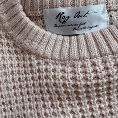 ピンクセーターの画像