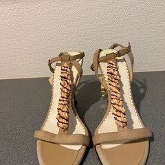 diana (ハイヒールサンダル)未使用の画像