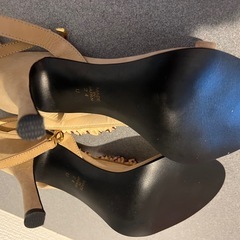 diana (ハイヒールサンダル)未使用の画像