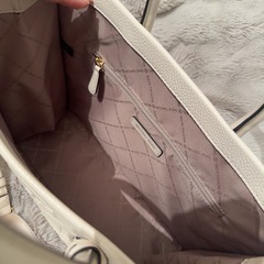 Michael Korの画像