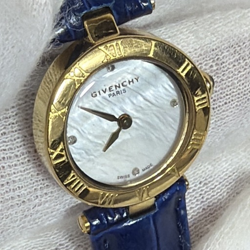 GIVENCHY ジバンシー
 4Pダイヤモンド 時計
