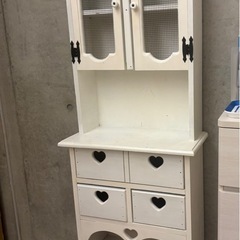 アンティーク　棚の画像