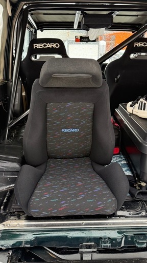 レカロRECARO sr3
