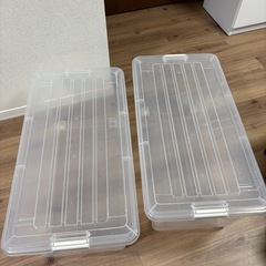 【決まりました】ニトリ コロ付 衣装ケース2個の画像