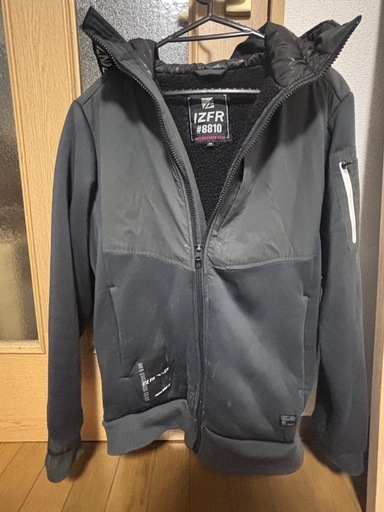IZFR #8810 フード付きジャケット グレー (高羽永陸) 別府大学の
