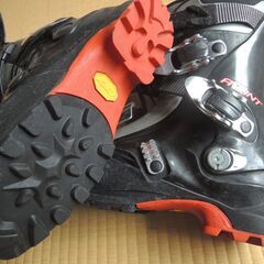 山スキー靴の画像