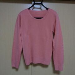 薄いセーター（1種類は２枚）の画像