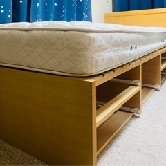 シングルベッドフレーム+マットレスの画像