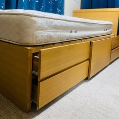 シングルベッドフレーム+マットレスの画像