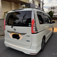 (問い合わせ多数受付停止🙇‍♂️)H27  日産セレナHighwaystarハイブリット✨車検満タン🈵の画像