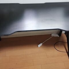 ワーキングデスク　パソコン作業机の画像