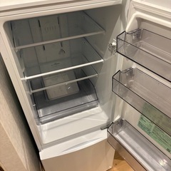 東芝　　冷蔵庫　GR-U15BS(W)の画像