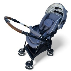 アップリカ ラクーナ ビッテ ベビーカー レインカバー付 レザーハンドル 軽量の画像