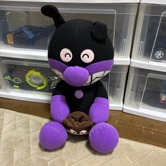 メガジャンボ バイキンマンぬいぐるみの画像