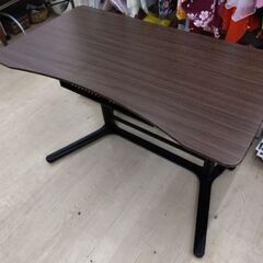 定価4万以上　訳あり展示引き上げ品　昇降式　パソコンデスク　テーブル　机　センターテーブル　の画像