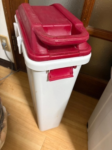 ゴミ箱45リットル (はにゃみ) 鶴見市場の家庭用品《その他》の中古