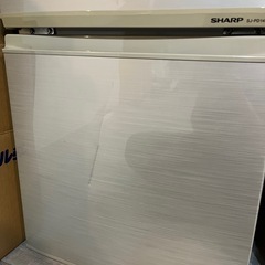 SHARP プラズマクラスター  ノンフロン冷凍冷蔵庫の画像