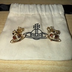 ✨ピアス✨大幅値下げ‼️‼️ビビアンウエストウッド‼️超美品‼️の画像