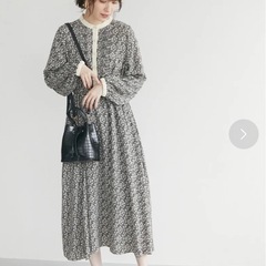 【美品】ELENCARE DUE 小花柄ワンピ/レトロ/長袖/ロング丈/香害なしの画像