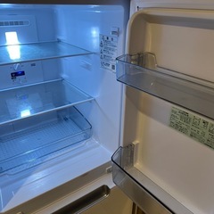 1/7マデ！【美品】SHARPシャープ/2ドア/ガラストップ冷蔵庫/プラズマクラスター/ホワイトの画像
