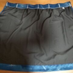 遮光カーテン×2枚　丈105cm 幅130cmの画像