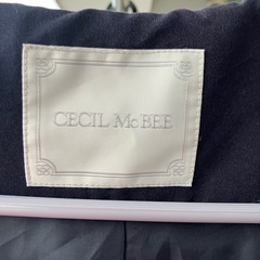 セシルマクビーコートの画像