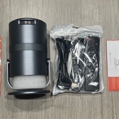 プロジェクター Android TV搭載 270°回転 25000lm グレー 1080P Bluetooth5.4 WiFi6の画像