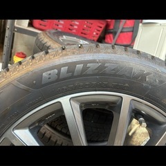 ブリヂストン ブリザック 60R15の画像