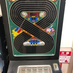 レトロな競馬ゲームの画像