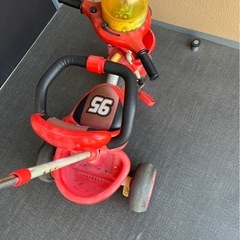 カーズ三輪車の画像