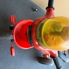 カーズ三輪車の画像