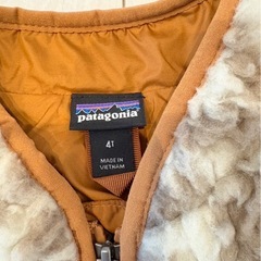 Patagonia パタゴニア　フリースベスト　4T  の画像