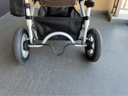 ベビーカー　エアーバギーココ