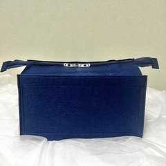 蓋付きインナーバッグ　ブックトート　ミディアム対応 　ネイビー　フェルト　軽量の画像