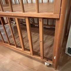 ベビーベッドの画像