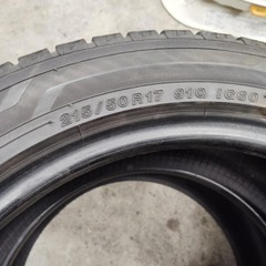 ヨコハマタイヤ iceGUARD IG60 アイスガード 215/50R17　4分山　まだまだ使えます。2本の画像