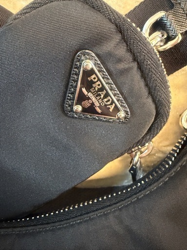 PRADA Re Edition 2005 ブラックショルダーバ