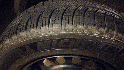 最終値下げスタッドレス