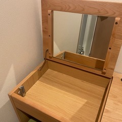 ドレッサー　鏡台　シンプル化粧台　チェア付の画像