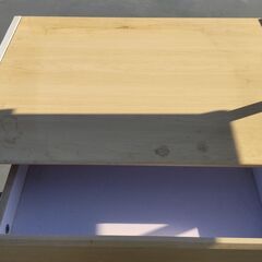 パソコンデスクの画像