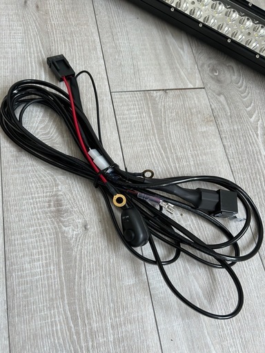 42インチ 240W LEDライトバー 作業灯 6000K 新品未使用品