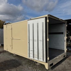 ジモティー限定販売！アウトレット！格安！断熱材入り！バイクガレージ！使い勝手抜群！倉庫物置用 3トン保冷ロングワイドコンテナの画像