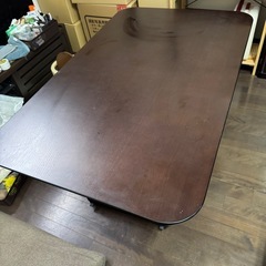 昇降式テーブルの画像