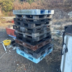 樹脂パレット一台1000円。どれだけ積んでも。どの車両でも。の画像