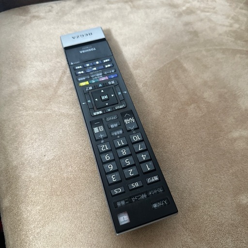 早い者勝ち【美品】　TOSHIBA 37インチTV