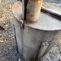 家庭用焼却炉    スズキの焼却炉SFA-2型の画像