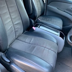 エスティマの画像