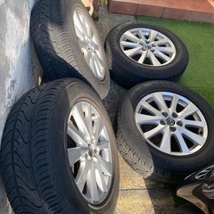 マツダ純正タイヤホイールの画像